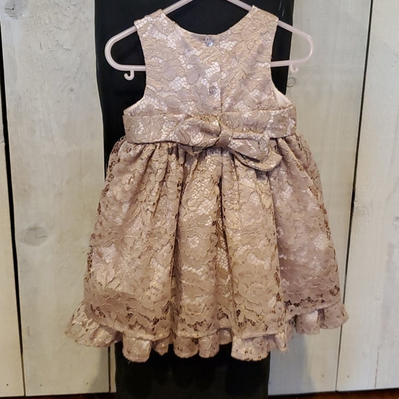 Pippa & Julia Dress - Picture 2 of 4